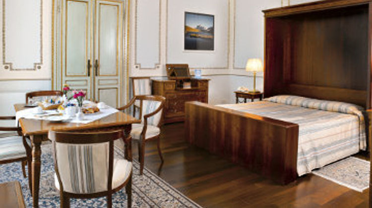 Hotel Grand Central Room