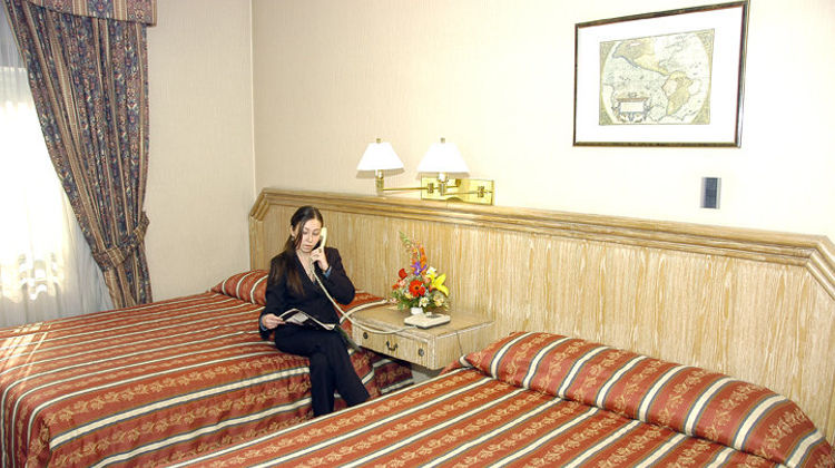 Diego de Almagro Centro Hotel Room