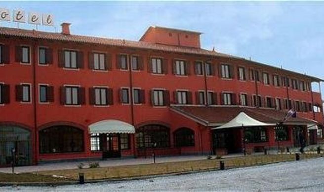 Hotel Erbaluce Exterior