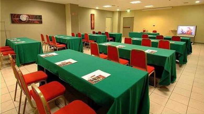 <b>HotelTo Meeting</b>. Images powered by <a href="https://www.leonardoworldwide.com/" title="Leonardo Worldwide" target="_blank">Leonardo</a>.