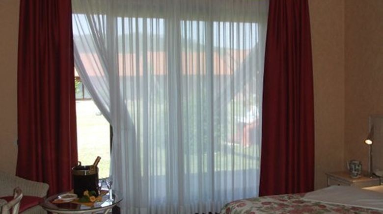 <b>Serravalle Golf Hotel Room</b>. Images powered by <a href="https://www.leonardoworldwide.com/" title="Leonardo Worldwide" target="_blank">Leonardo</a>.