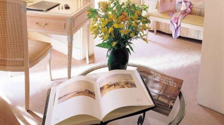 D'Angleterre Hotel Room