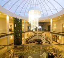 Sirius Lodge Lobby
