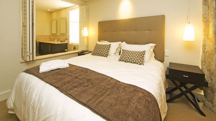 Sirius Lodge Suite