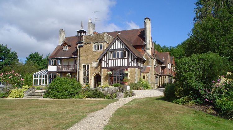 Farnham House Hotel Exterior