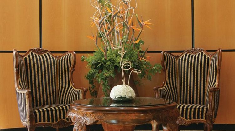 The Seasons Hotel Lobby
