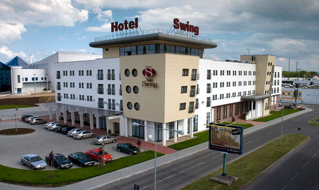 Hotel Swing Exterior