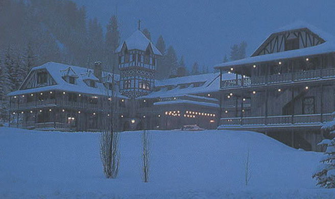 Redstone Inn Exterior