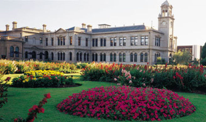 Mansion Hotel & Spa Exterior