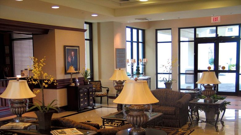 <b>Cook Conference Center & Hotel Lobby</b>. Images powered by <a href="https://www.leonardoworldwide.com/" title="Leonardo Worldwide" target="_blank">Leonardo</a>.