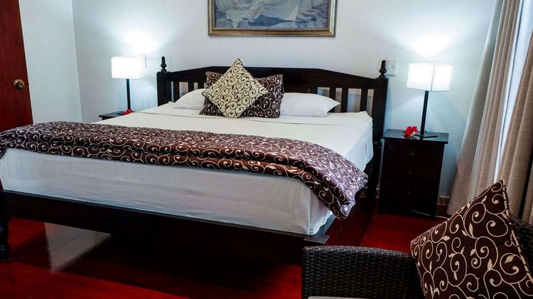 The Seaview Lodge Room