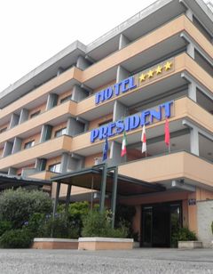 Hotel President