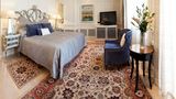 "Leonardo <b>The Taj Mahal Palace Suite</b>. Images powered by <a href=https://www.travelagewest.com/Hotels/Mumbai/