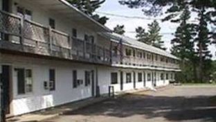 Milford Motel on the River