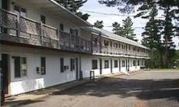 Milford Motel on the River