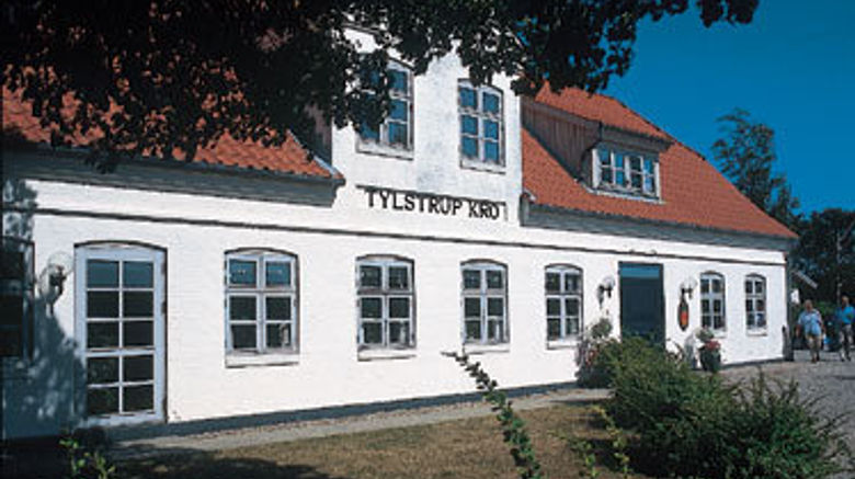 <b>Tylstrup Kro Hotel Exterior</b>. Images powered by <a href="https://www.leonardoworldwide.com/" title="Leonardo Worldwide" target="_blank">Leonardo</a>.