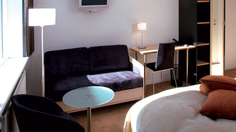 <b>Hotel Aulum Kro Room</b>. Images powered by <a href="https://www.leonardoworldwide.com/" title="Leonardo Worldwide" target="_blank">Leonardo</a>.