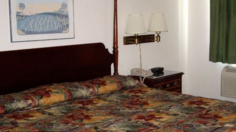 <b>Magnum Inn Union City Room</b>. Images powered by <a href="https://www.leonardoworldwide.com/" title="Leonardo Worldwide" target="_blank">Leonardo</a>.