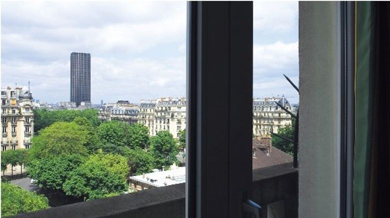 <b>Hotel du Lion Room</b>. Images powered by <a href="https://www.leonardoworldwide.com/" title="Leonardo Worldwide" target="_blank">Leonardo</a>.