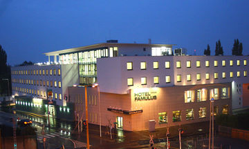 Hotel Famulus