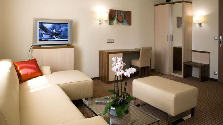 <b>Hotel Famulus Room</b>. Images powered by <a href="https://www.leonardoworldwide.com/" title="Leonardo Worldwide" target="_blank">Leonardo</a>.