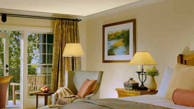 The Lodge at Woodloch Room