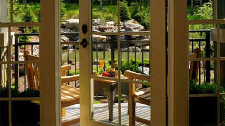 The Lodge at Woodloch Exterior