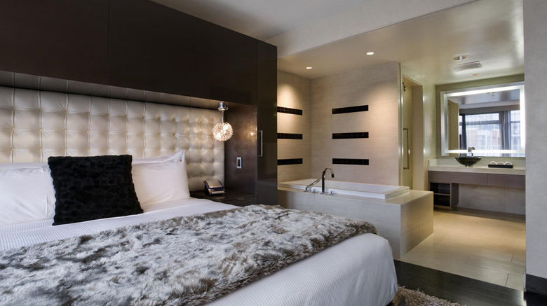 <b>Hard Rock Hotel San Diego Room</b>. Images powered by <a href="https://www.leonardoworldwide.com/" title="Leonardo Worldwide" target="_blank">Leonardo</a>.