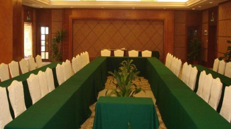 Heshan Country Garden Phoenix Room