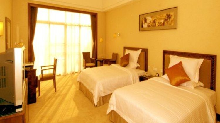 Heshan Country Garden Phoenix Room