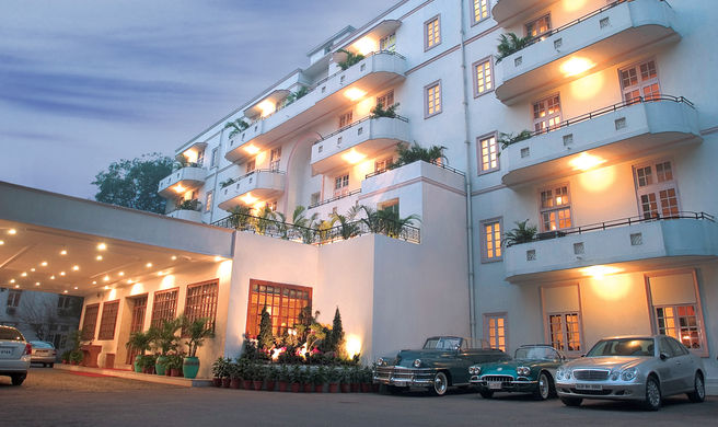 Vivanta by Taj - Ambassador Exterior