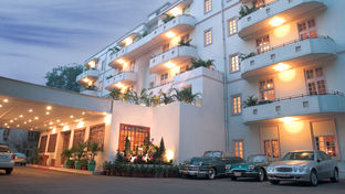 Vivanta by Taj - Ambassador