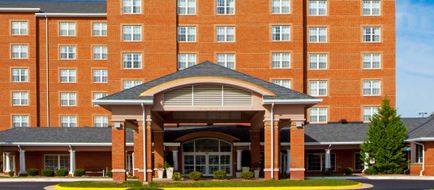 Holiday Inn Chantilly-Dulles Expo Exterior
