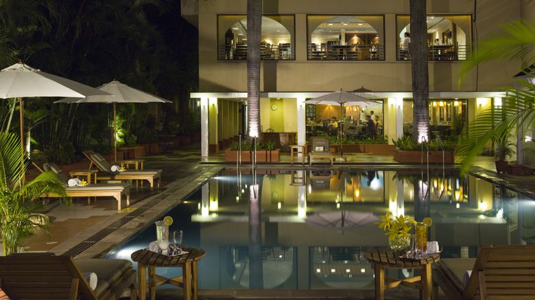 <b>Blue Diamond Pool</b>. Images powered by <a href="https://www.leonardoworldwide.com/" title="Leonardo Worldwide" target="_blank">Leonardo</a>.