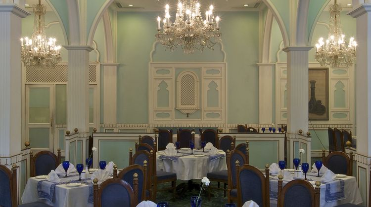 Vivanta by Taj - Gomti Nagar Restaurant