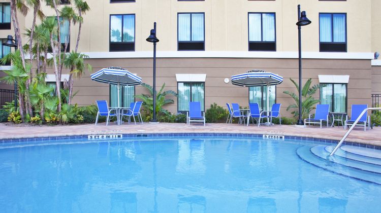 Holiday Inn Express Hotel & Suites Pool