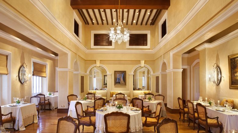 <b>Taj Falaknuma Palace Restaurant</b>. Images powered by <a href="https://www.leonardoworldwide.com/" title="Leonardo Worldwide" target="_blank">Leonardo</a>.