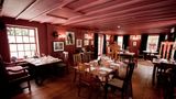 Queen's Arms Hotel Restaurant