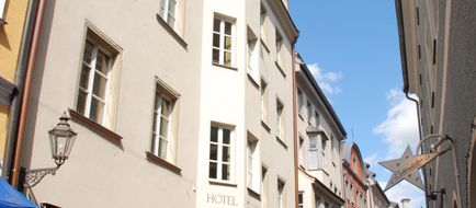 Hotel Orphee Grosses Haus Exterior