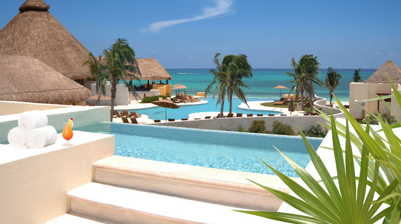 <b>Fairmont Mayakoba Suite</b>. Images powered by <a href=https://www.travelagewest.com/Hotels/Playa-del-Carmen-Mexico/