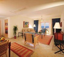 Marina Plaza Hotel by Swiss-Belhotel Suite