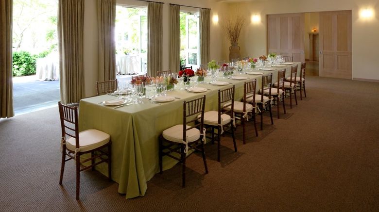 <b>Southbridge Napa Valley Ballroom</b>. Images powered by <a href="https://www.leonardoworldwide.com/" title="Leonardo Worldwide" target="_blank">Leonardo</a>.