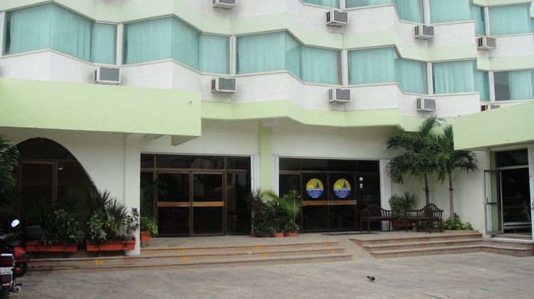 Hotel Plaza Cozumel Exterior