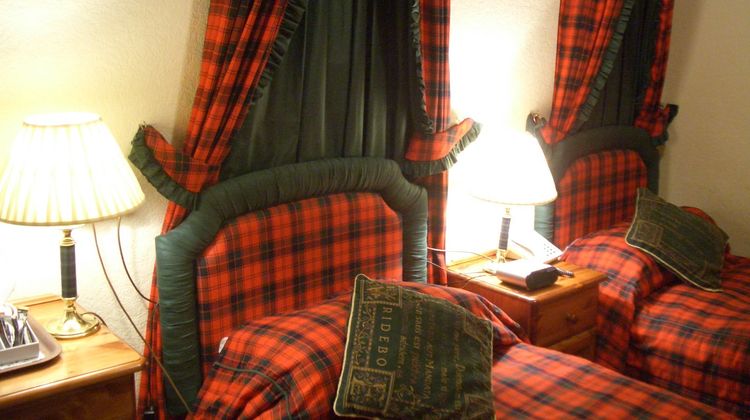 Atholl Arms Hotel Room