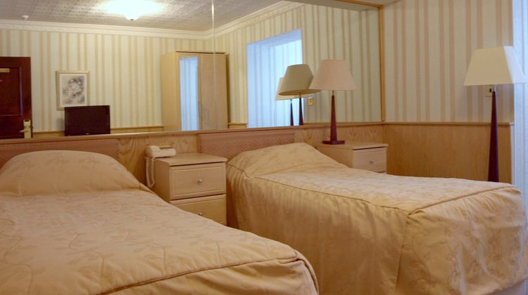 Clifton Park Hotel Room