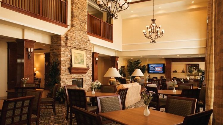 Staybridge Suites - Omaha Exterior