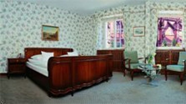 Hotel Oberkirchs Weinstuben Room