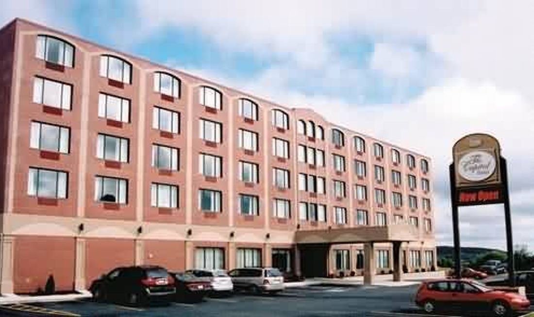 Capital Hotel Exterior