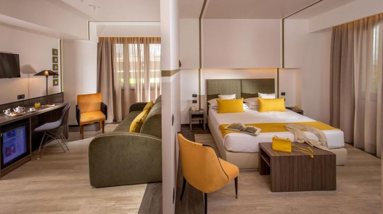 <b>Hotel Domidea Room</b>. Images powered by <a href="https://www.leonardoworldwide.com/" title="Leonardo Worldwide" target="_blank">Leonardo</a>.