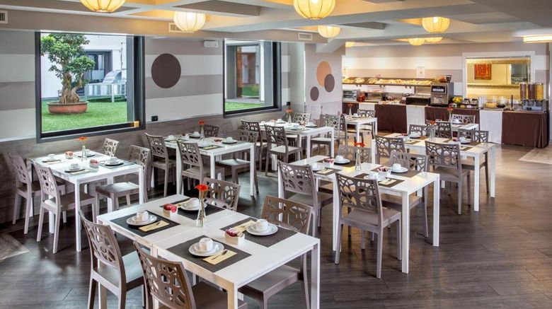 <b>Hotel Domidea Restaurant</b>. Images powered by <a href="https://www.leonardoworldwide.com/" title="Leonardo Worldwide" target="_blank">Leonardo</a>.